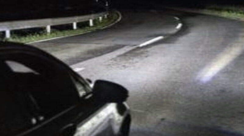 Pahami Etika Dalam Penggunaan Lampu Jauh Kendaraan